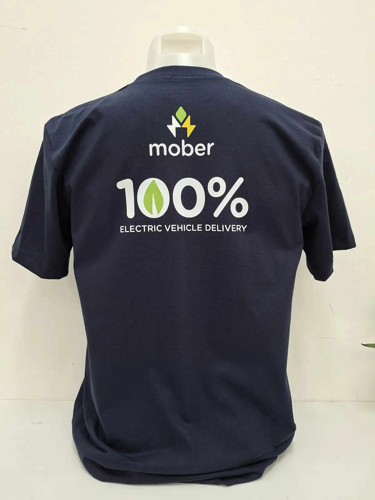 เสื้อพนักงาน Mober Electric Vehicle Delivery สีกรม